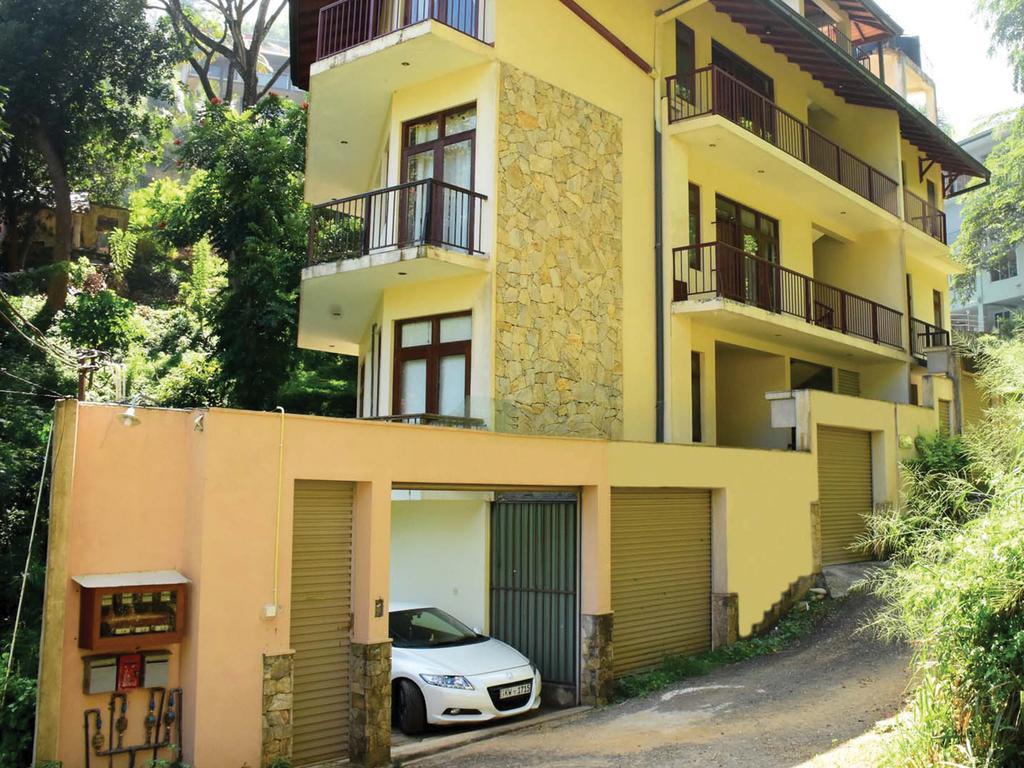 Aronka Homestay Kandy Exterior foto