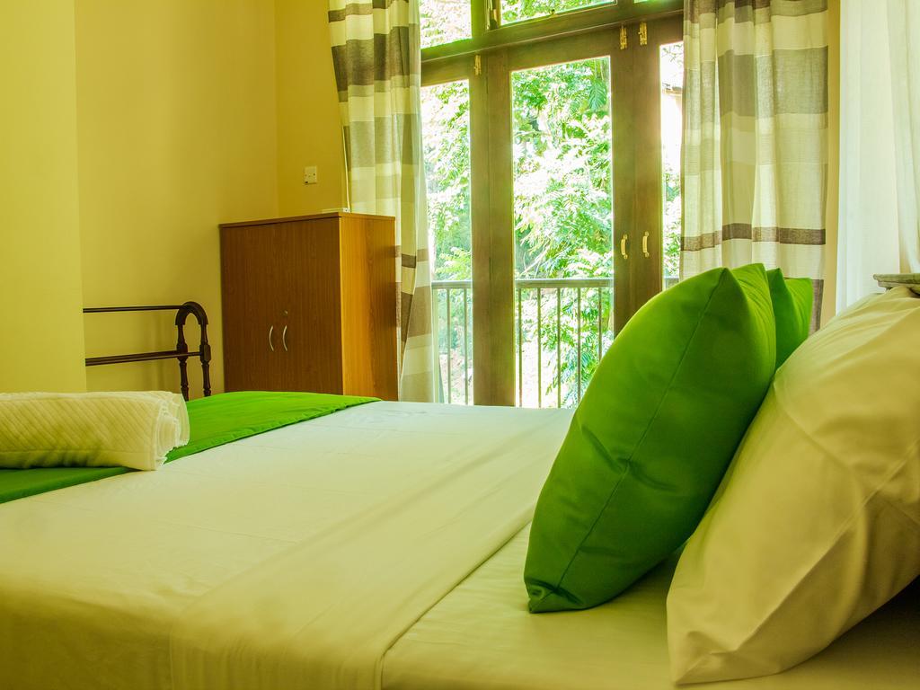 Aronka Homestay Kandy Exterior foto