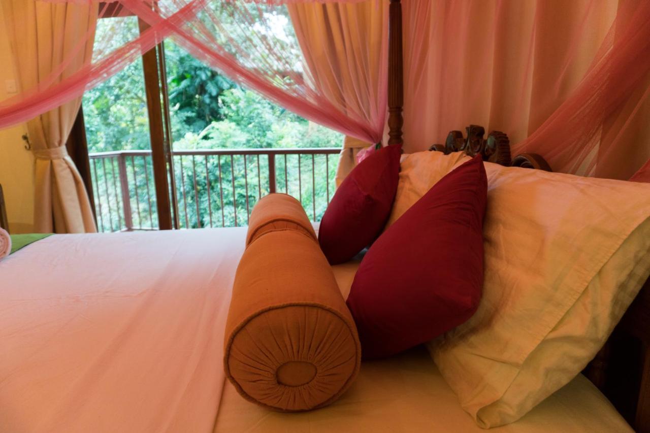 Aronka Homestay Kandy Exterior foto