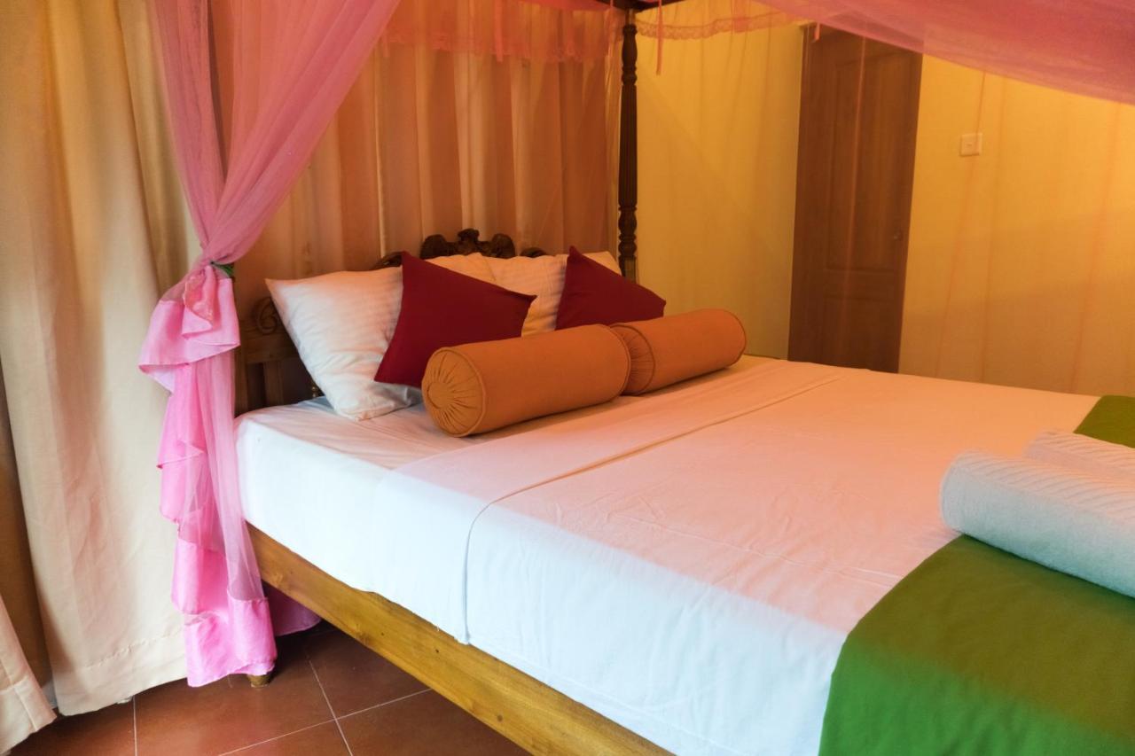 Aronka Homestay Kandy Quarto foto